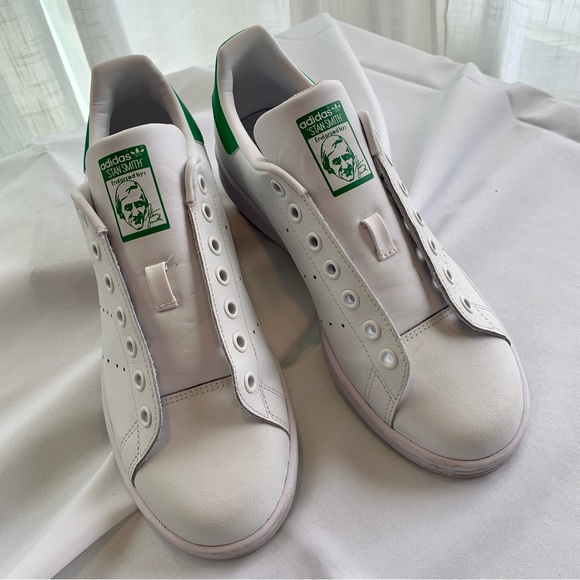 adidas Originals unisex Stan Smith Big Kid 7, women’s 8.5/9.* Barely worn. - Picture 7 of 10